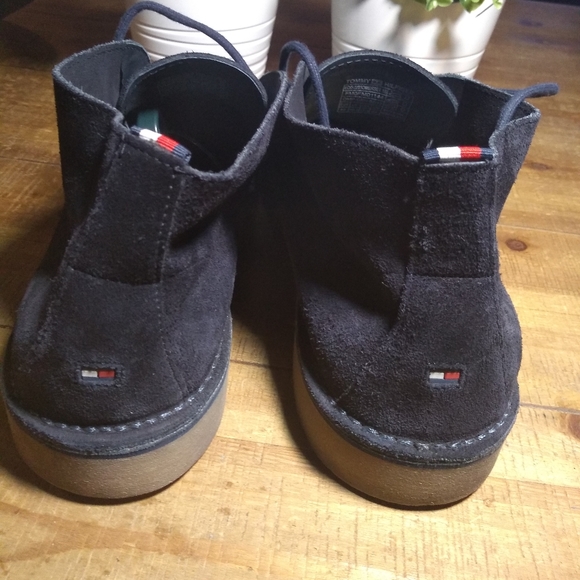 Tommy Hilfiger men's suede boots size 11.5 - Picture 2 of 12